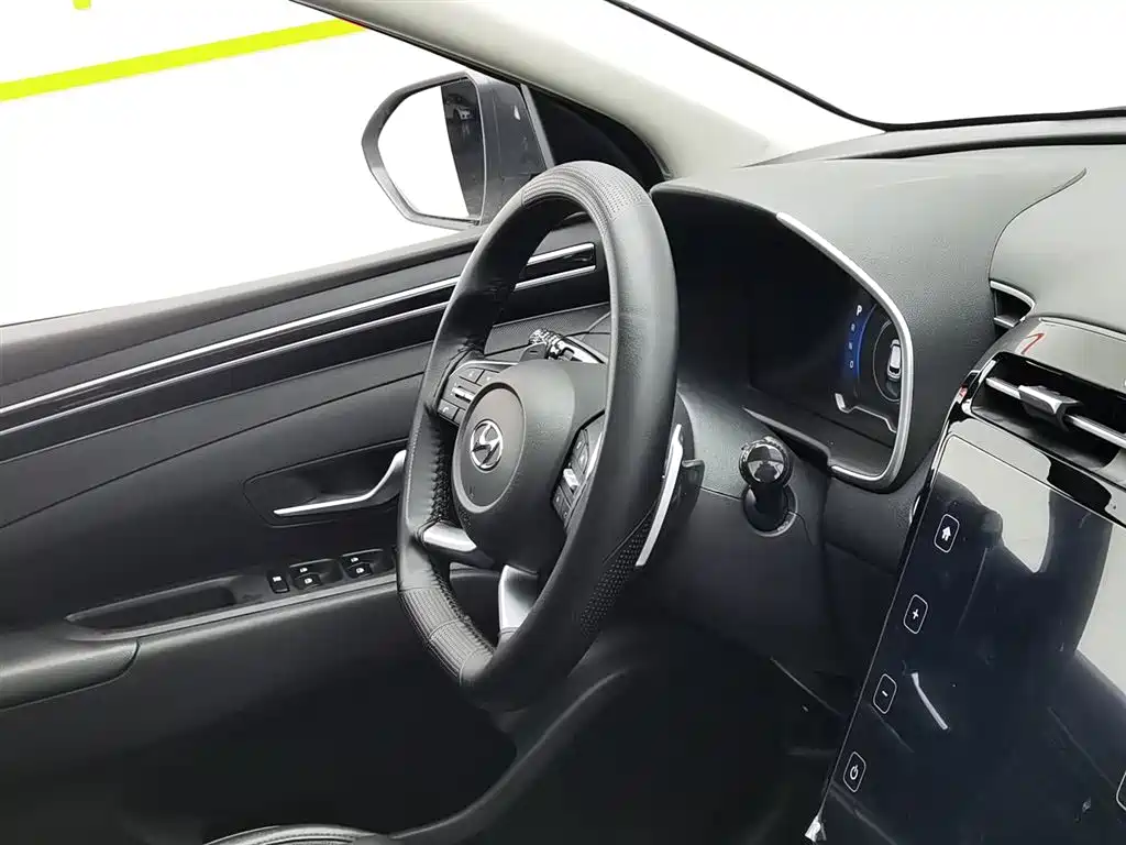 Hyundai Tucson L 1.5T 2WD GLX Elite 2024 - thumbnail 22