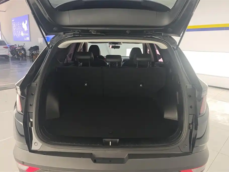 Hyundai 2023 Tucson L 1.5T 2WD GLX Elite 2023 - thumbnail 4