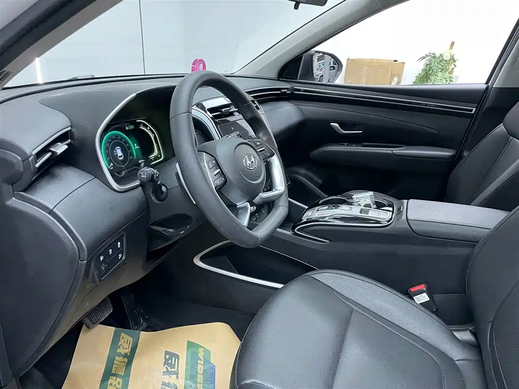 Hyundai Tucson L 1.5T 2WD GLX Elite 2023 - thumbnail 13