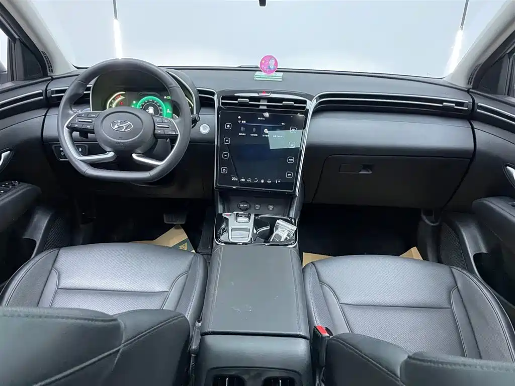 Hyundai Tucson L 1.5T 2WD GLX Elite 2023 - thumbnail 27