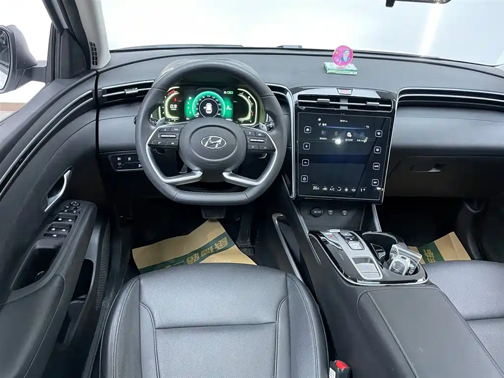 Hyundai Tucson L 1.5T 2WD GLX Elite 2023 - thumbnail 28