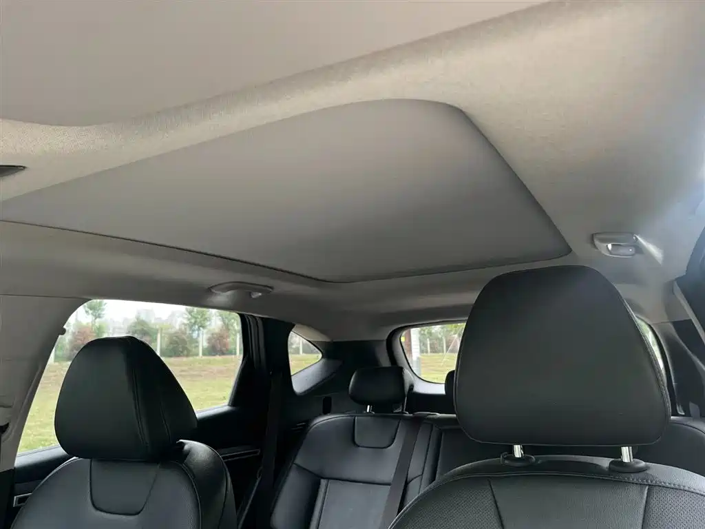 Hyundai Tucson L 1.5T 2WD DLX Luxury 2023 - thumbnail 12