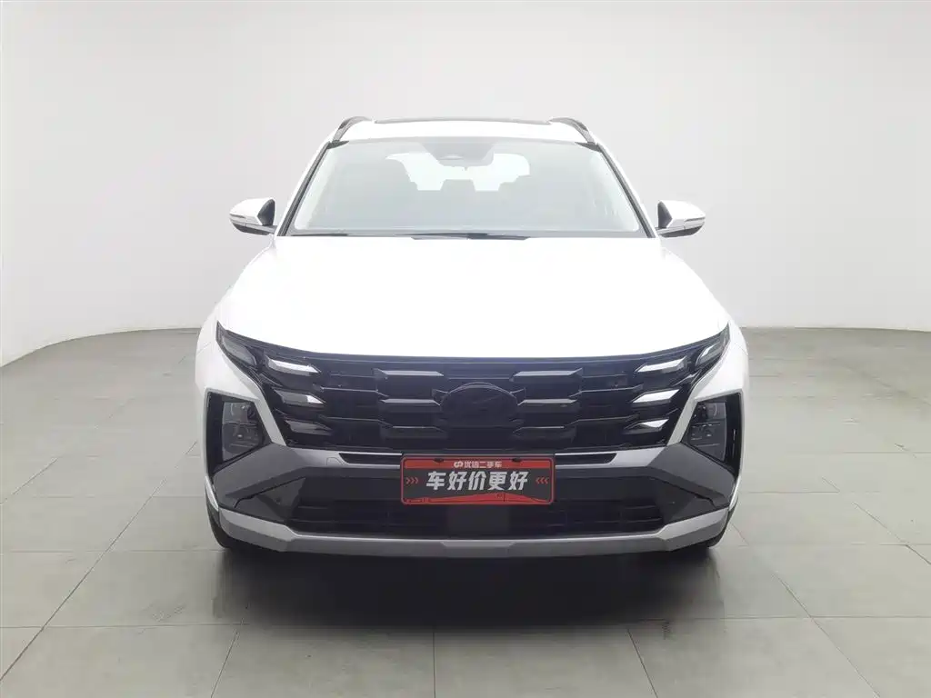 Hyundai Tucson L 1.5T Prestige 2025 - thumbnail 3