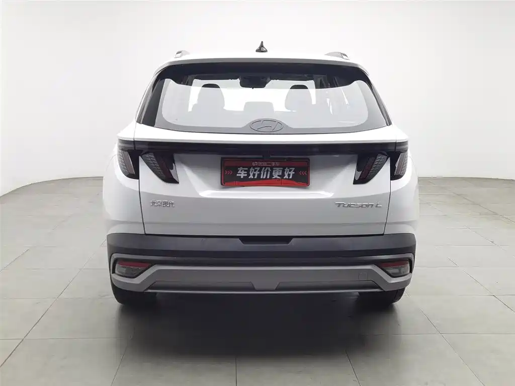 Hyundai Tucson L 1.5T Prestige 2025 - thumbnail 4