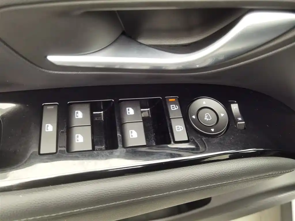 Hyundai Tucson L 1.5T Prestige 2025 - thumbnail 9