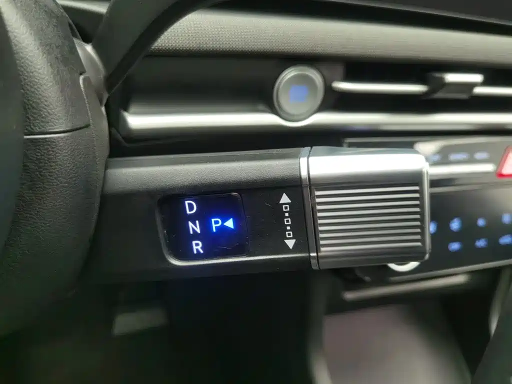 Hyundai Tucson L 1.5T Prestige 2025 - thumbnail 13