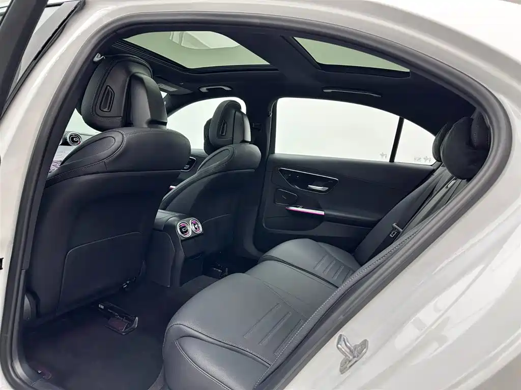 Mercedes-Benz Mercedes-Benz C-Class 2024 C 260 L Sport Edition 2024 - thumbnail 22