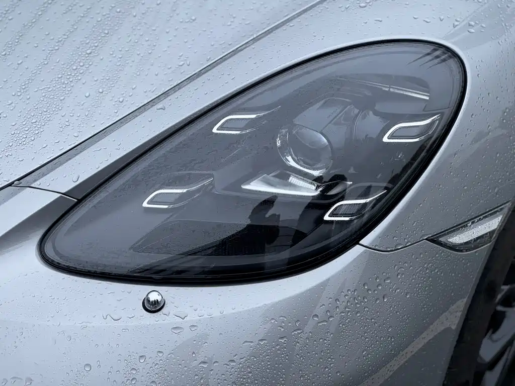 Porsche Porsche 718 2023 Boxster Style Edition 2.0T 2025 - thumbnail 17