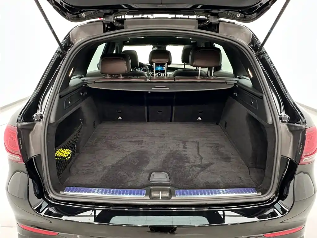 Mercedes-Benz Mercedes-Benz GLC 2020 Facelift GLC 300 L 4MATIC Dynamic 2020 - thumbnail 28