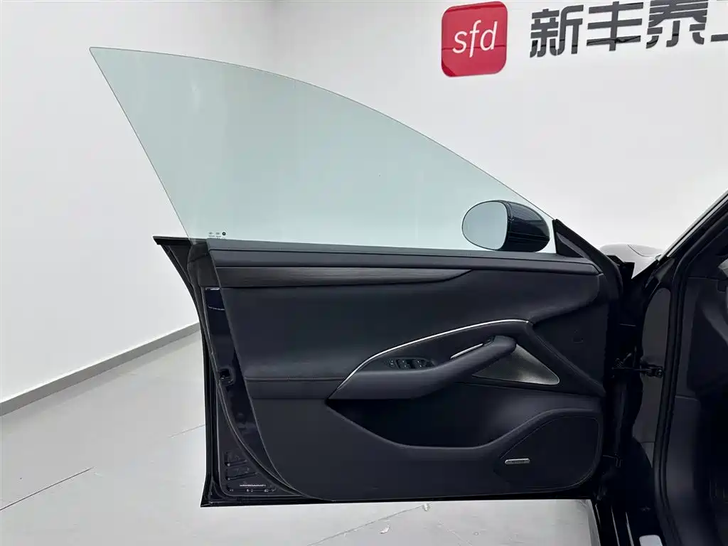 Xiaomi Motors Xiaomi SU7 2024 Rear-Wheel Drive Ultra-Long Range Intelligent Driving Pro Edition 2025 - thumbnail 8