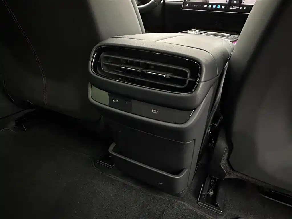 Xiaomi Motors Xiaomi SU7 2024 Rear-Wheel Drive Ultra-Long Range Intelligent Driving Pro Edition 2025 - thumbnail 24