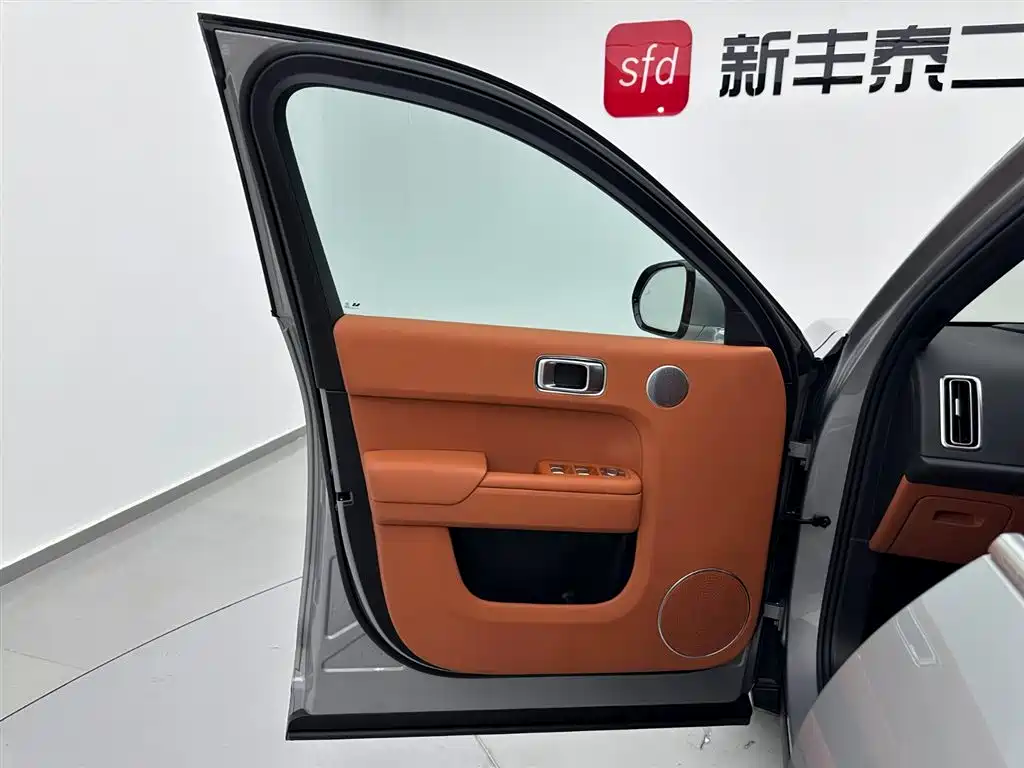 Li Auto Li L7 2023 Air 2024 - thumbnail 8