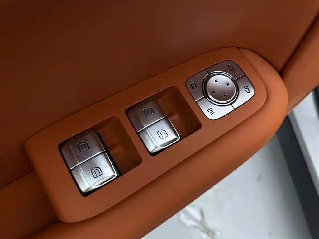 Li Auto Li L7 2023 Air 2024 - thumbnail 22