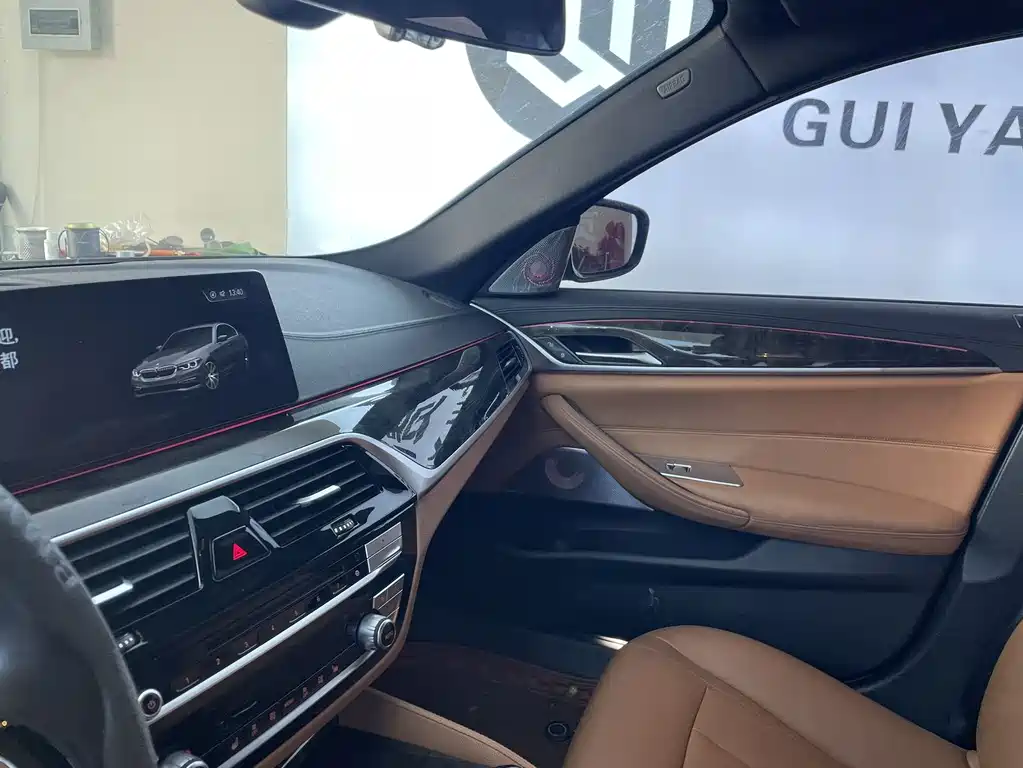 BMW BMW 5 Series 2018 Model Year Facelift 530Li Leading M Sport Package 2018 - thumbnail 11