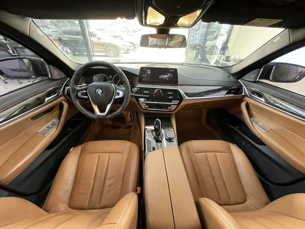 BMW BMW 5 Series 2018 Model Year Facelift 530Li Leading M Sport Package 2018 - thumbnail 14
