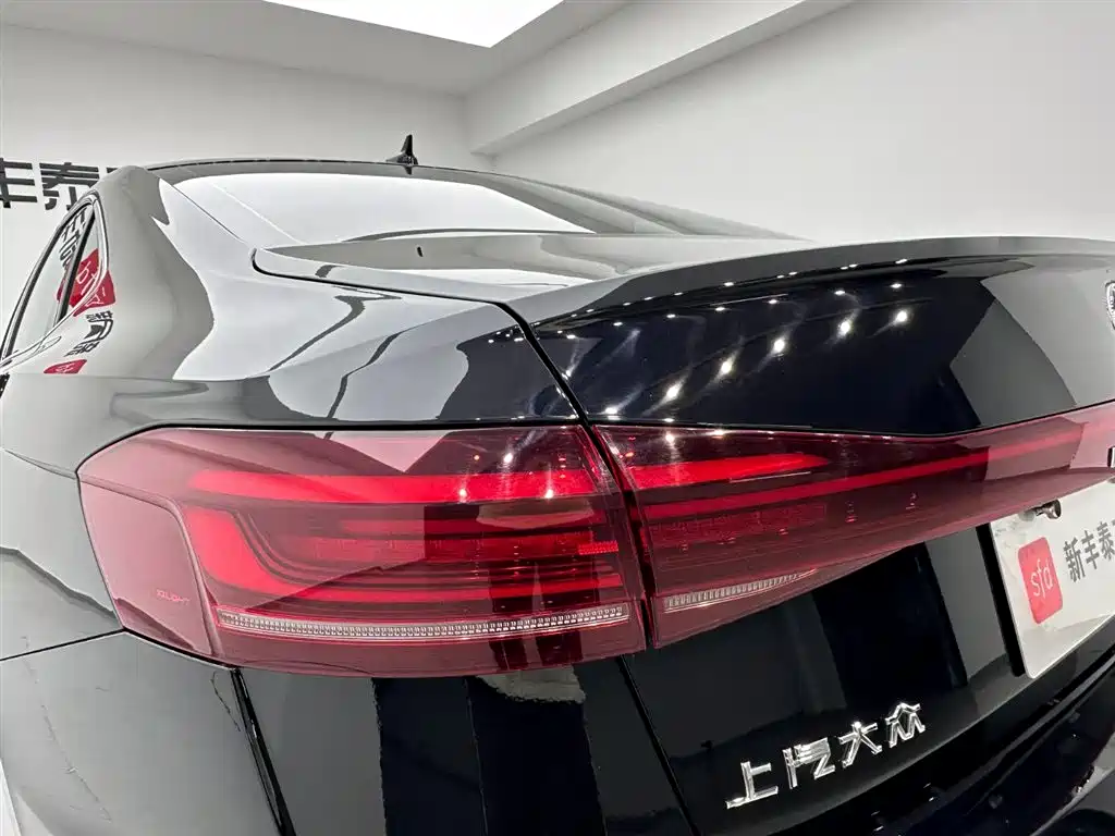 Volkswagen Passat 2023 Facelift 330TSI Luxury Edition 2023 - thumbnail 29