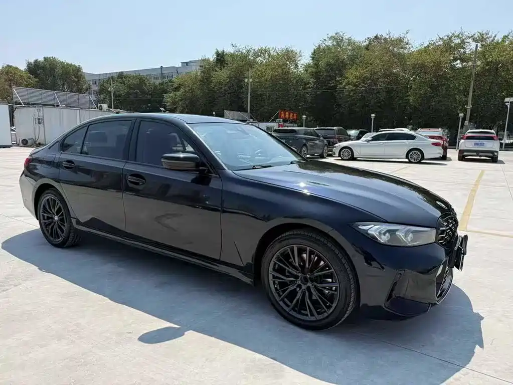 BMW BMW 3 Series 2024 325Li M Sport Shadow Night Package 2024 - thumbnail 3