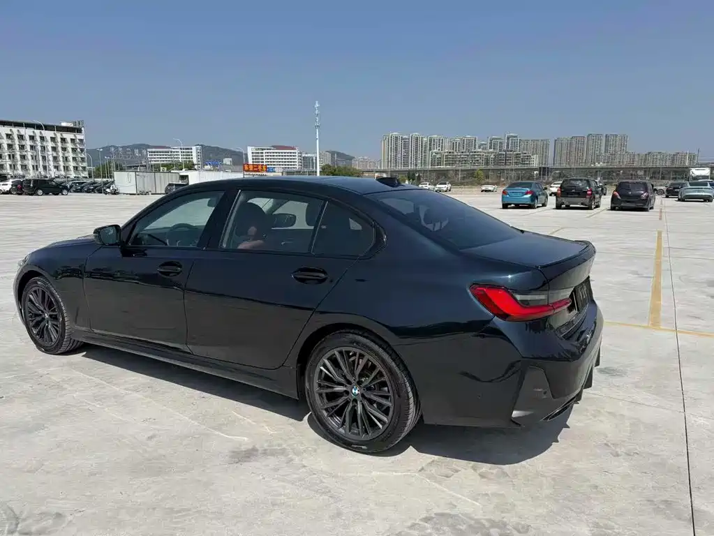 BMW BMW 3 Series 2024 325Li M Sport Shadow Night Package 2024 - thumbnail 9