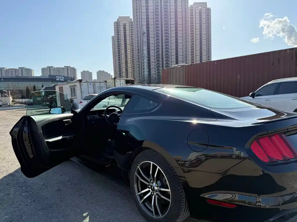 Ford Mustang 2017 2.3T Performance Edition 2018 - thumbnail 13