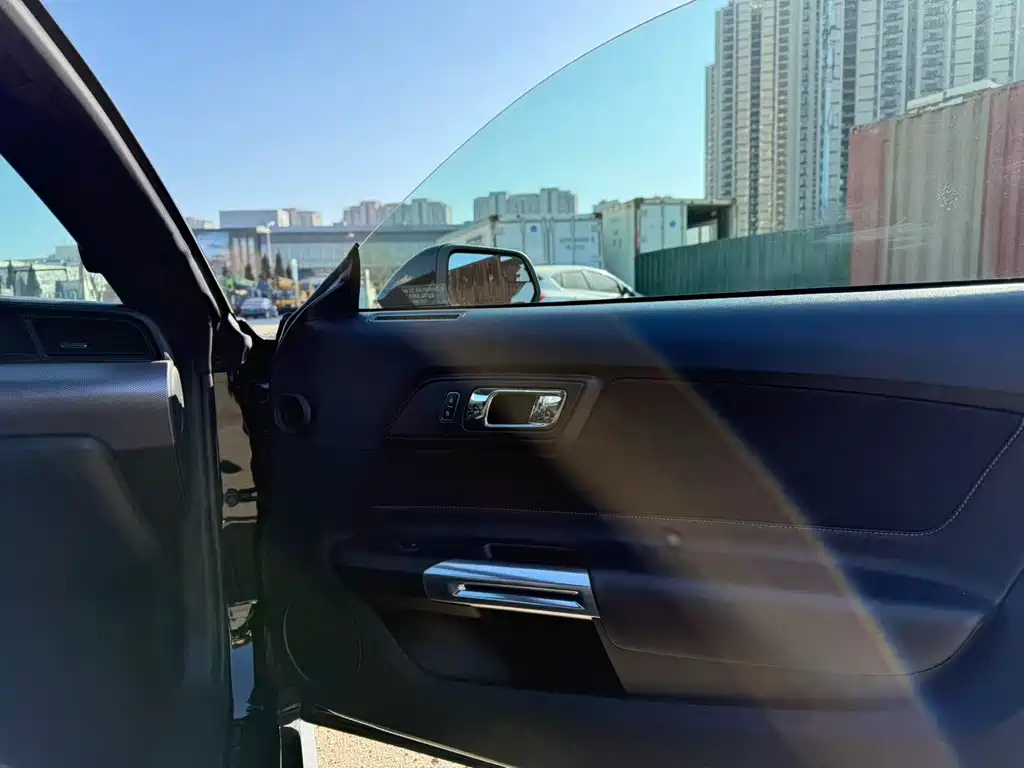 Ford Mustang 2017 2.3T Performance Edition 2018 - thumbnail 23