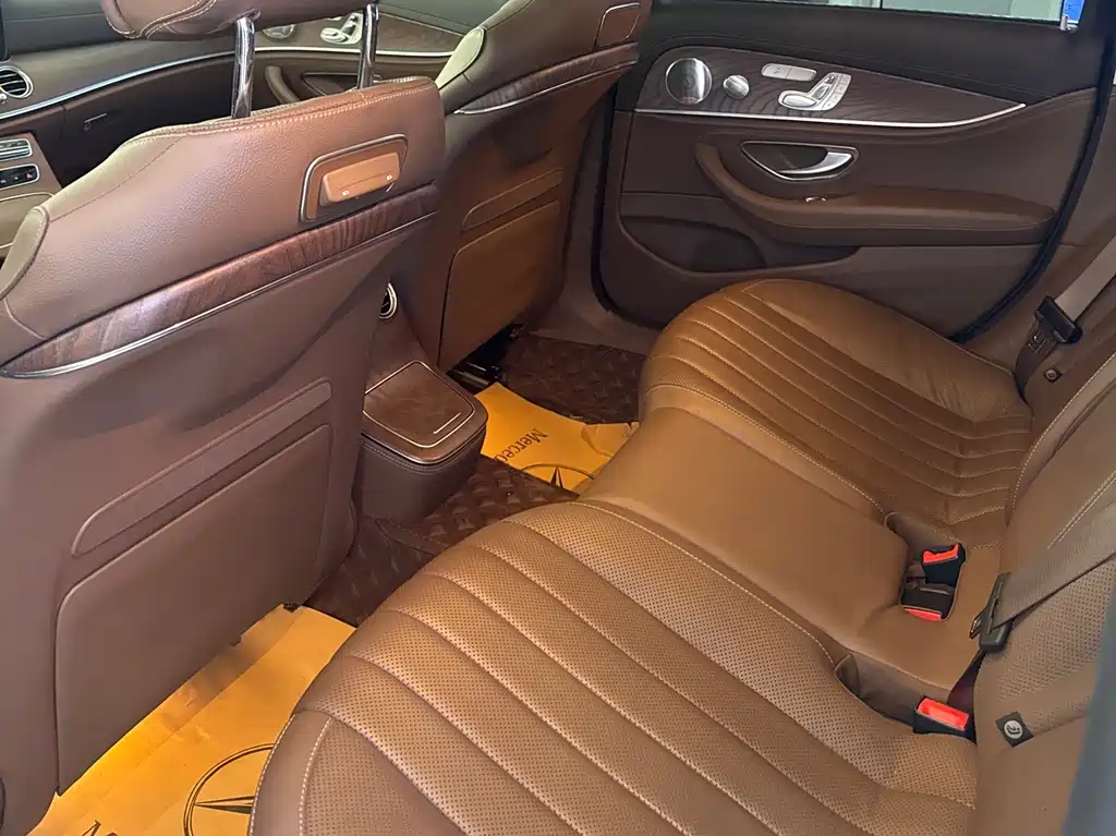 Mercedes-Benz Mercedes-Benz E-Class 2021 E 300 L Elegant 2020 - thumbnail 8