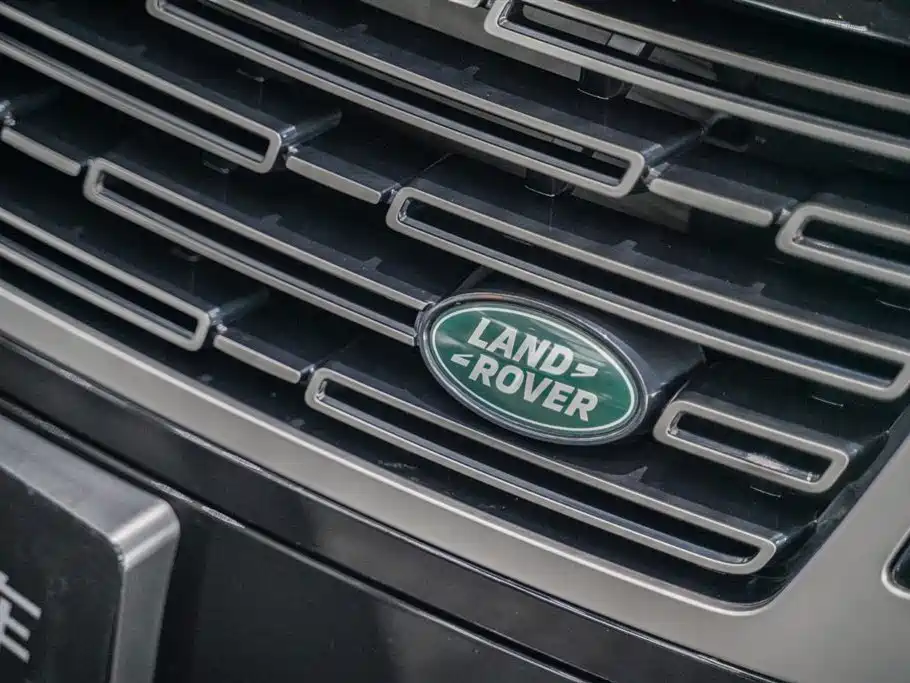 Land Rover Range Rover 2025 3.0 L6 400PS Vogue Long Wheelbase 2025 - thumbnail 6