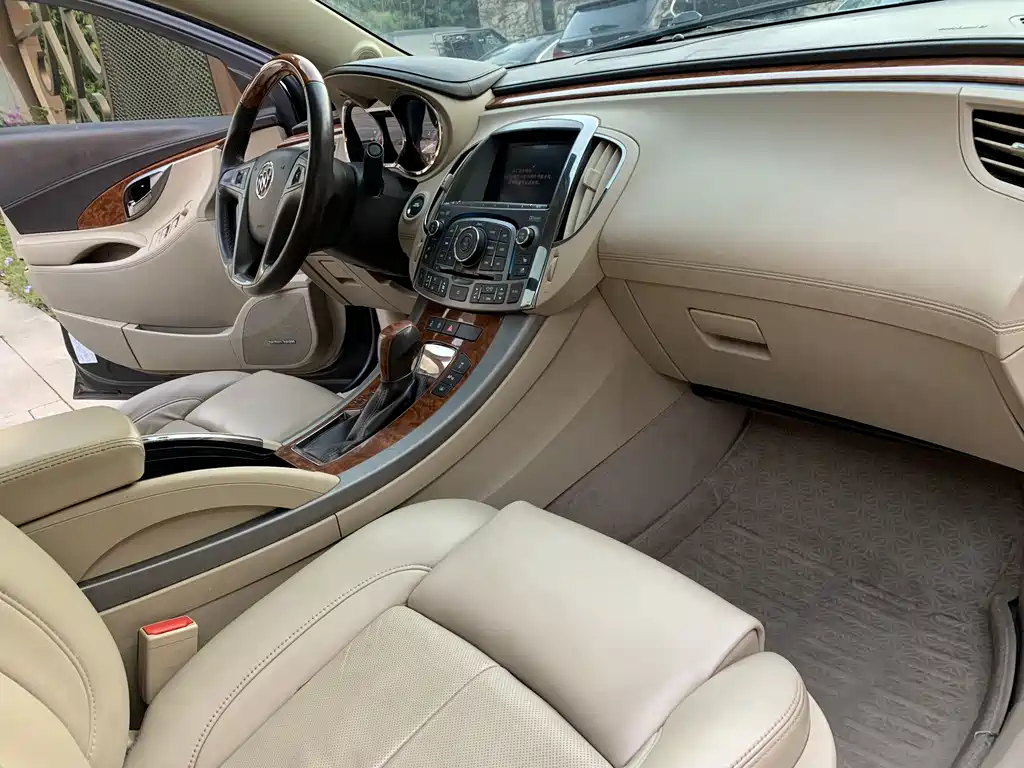 Buick Buick LaCrosse 2011 2.4L SIDI Luxury Edition 2011 - thumbnail 9