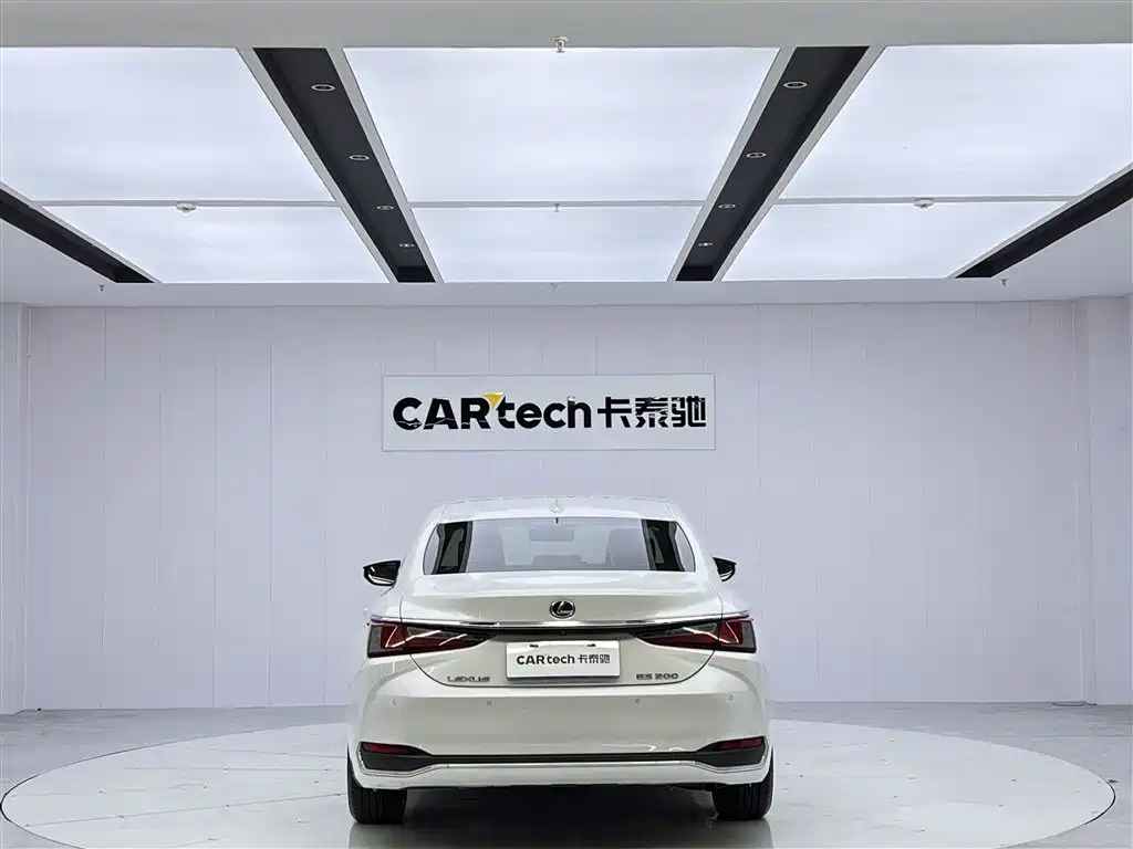 Lexus Lexus ES 2022 Model 200 Excellent Edition 2024 - thumbnail 13