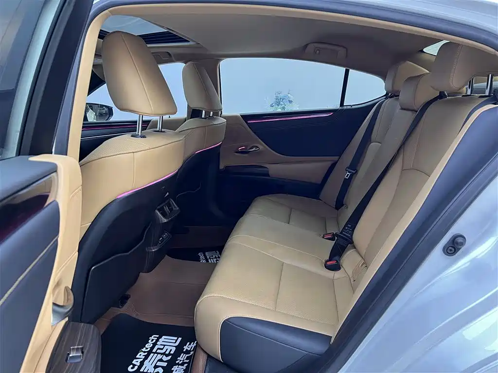 Lexus Lexus ES 2022 Model 200 Excellent Edition 2024 - thumbnail 20