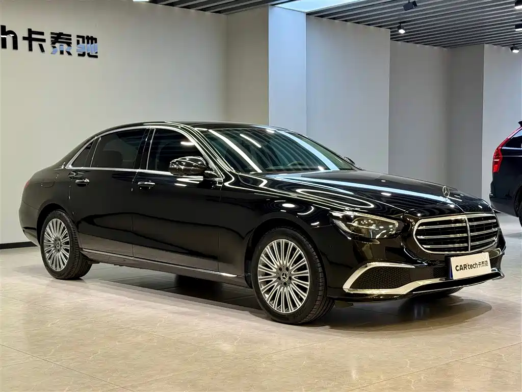 Mercedes-Benz Mercedes-Benz E-Class 2022 Facelift E 300 L Fashion Edition 2022 - thumbnail 2