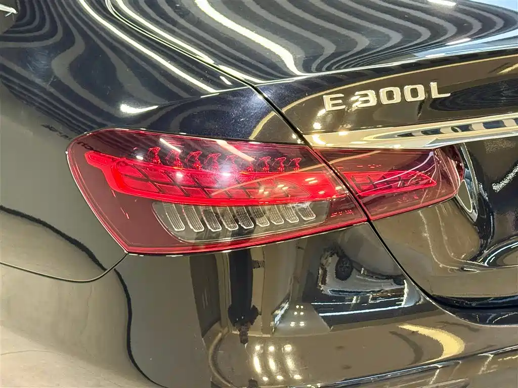Mercedes-Benz Mercedes-Benz E-Class 2022 Facelift E 300 L Fashion Edition 2022 - thumbnail 9