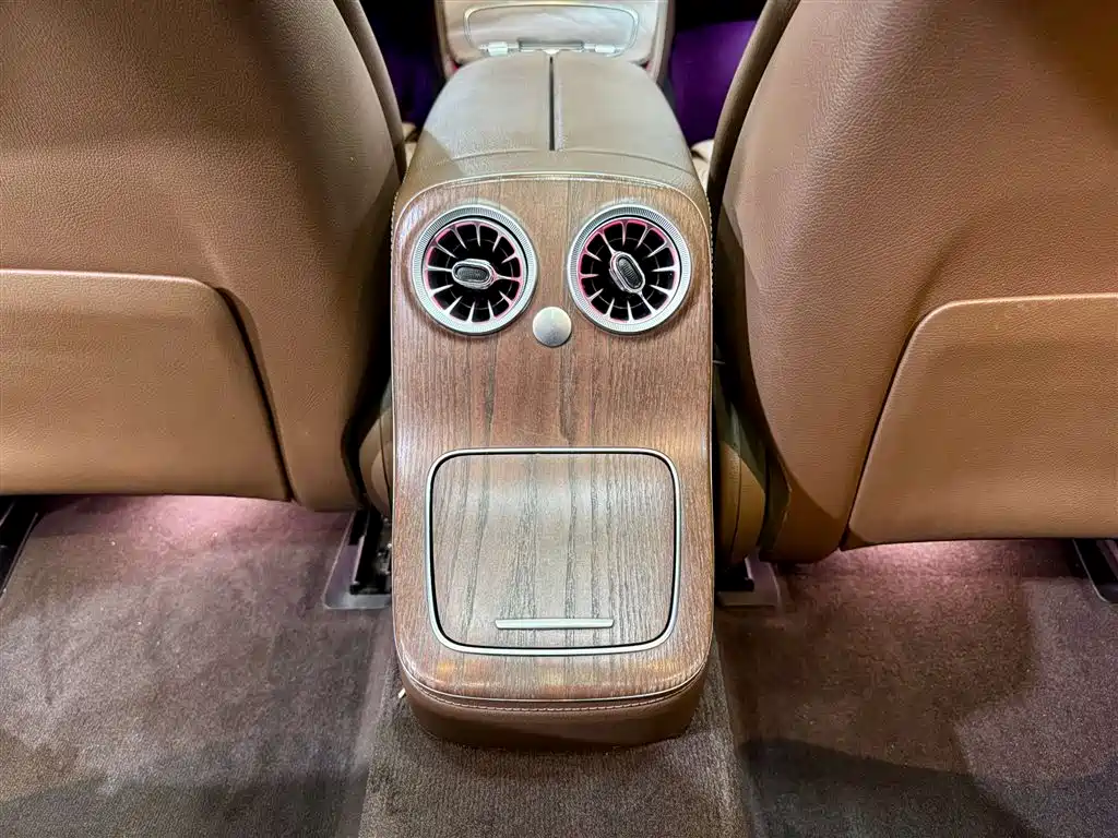 Mercedes-Benz Mercedes-Benz E-Class 2022 Facelift E 300 L Fashion Edition 2022 - thumbnail 22