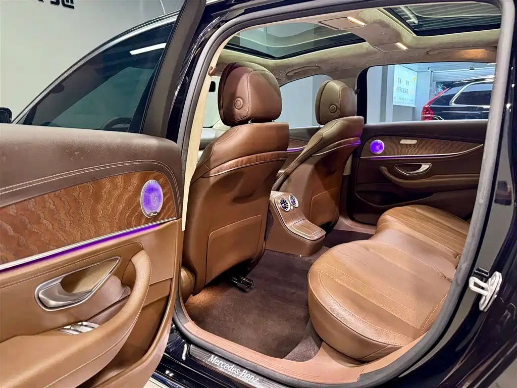 Mercedes-Benz Mercedes-Benz E-Class 2022 Facelift E 300 L Fashion Edition 2022 - thumbnail 28