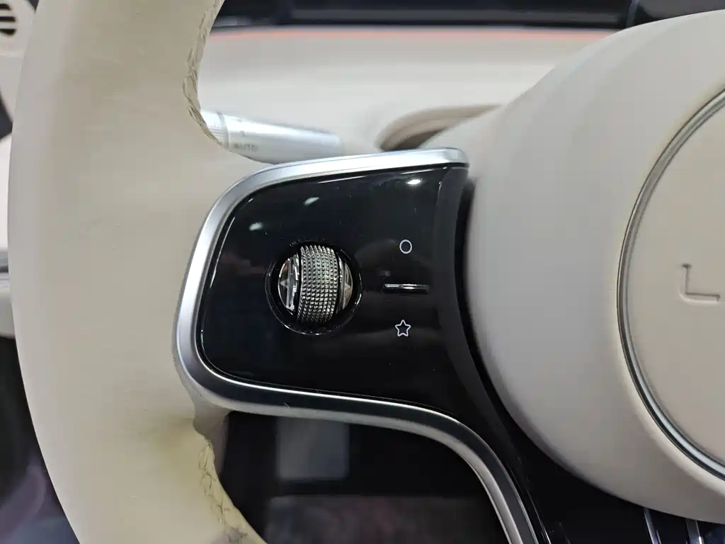 AITO Aito R7 2025 Edition Extended Range 331km Ultra 2025 - thumbnail 21