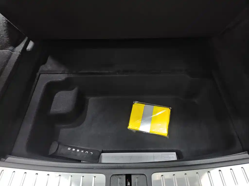AITO Aito R7 2025 Edition Extended Range 331km Ultra 2025 - thumbnail 26