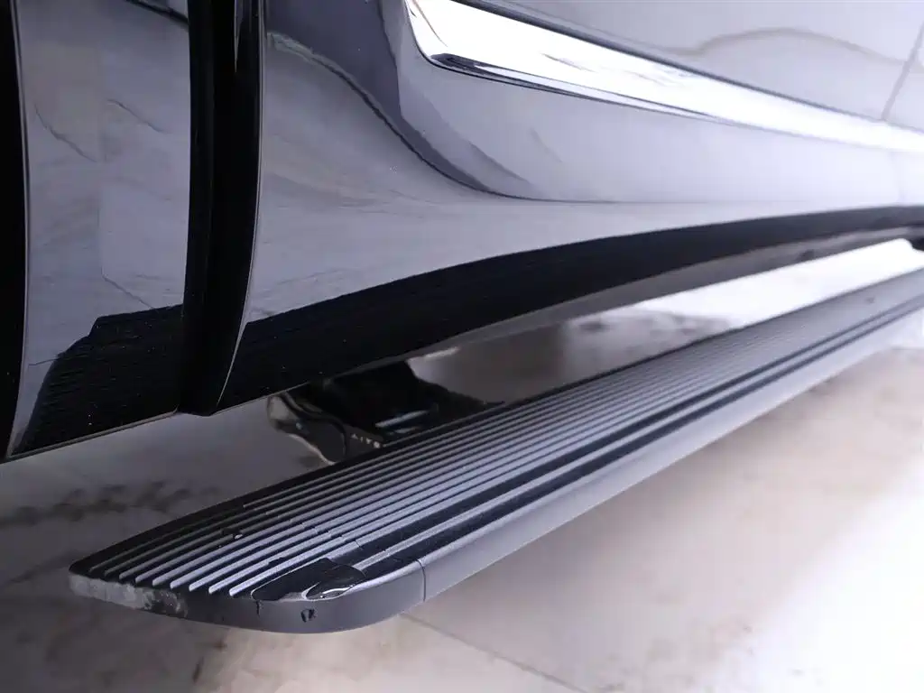 AITO AITO Aito M8 2025 Extended Range Max+ Edition 53.4kWh 6-Seat Version 192-line LiDAR 2025 - thumbnail 21
