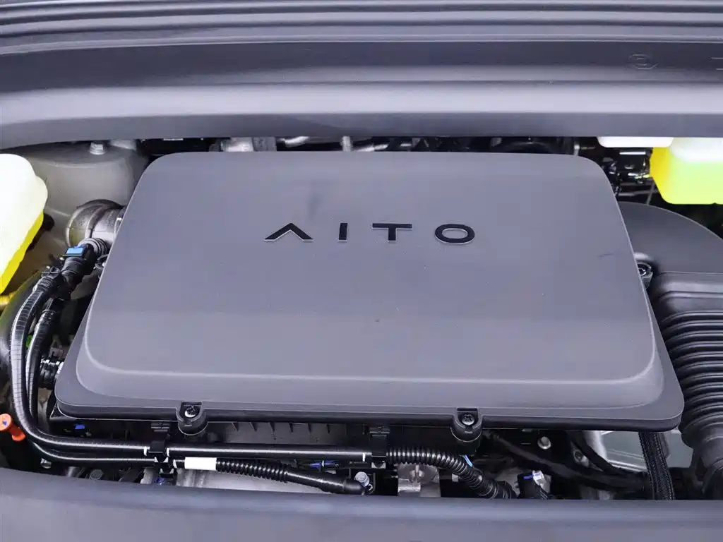 AITO AITO Aito M8 2025 Extended Range Max+ Edition 53.4kWh 6-Seat Version 192-line LiDAR 2025 - thumbnail 28