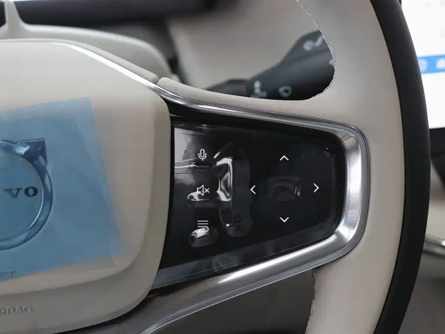 Volvo Volvo EM90 2025 Ultra Six-seater 2026 - thumbnail 19