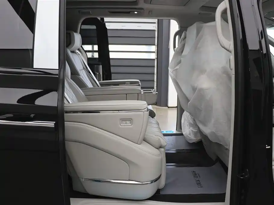 Volvo Volvo EM90 2025 Ultra Six-seater 2026 - thumbnail 26