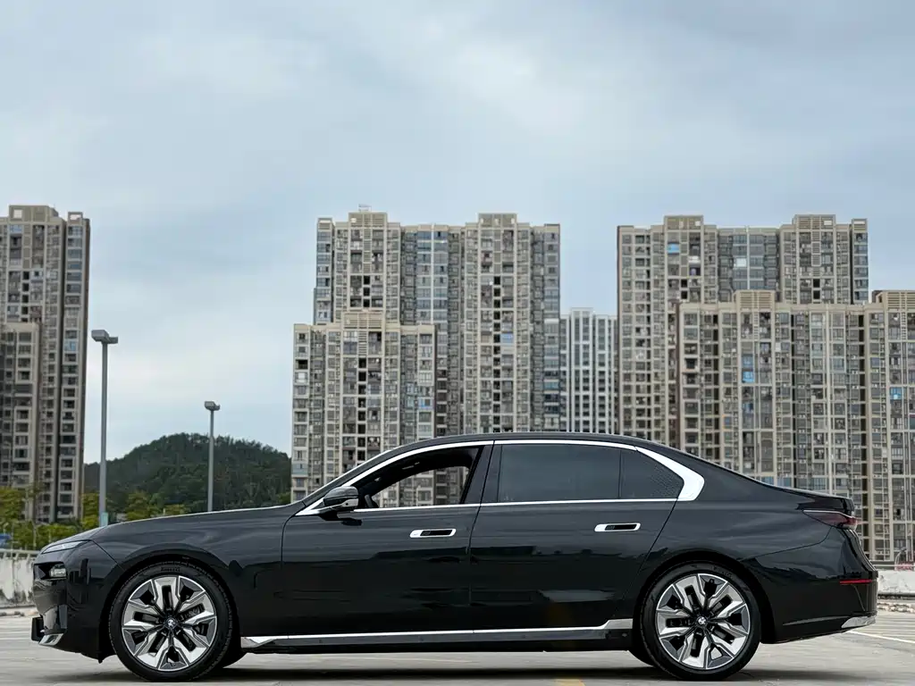 BMW BMW 7 Series 2023 740Li Premium M Sport Package 2024 - thumbnail 12