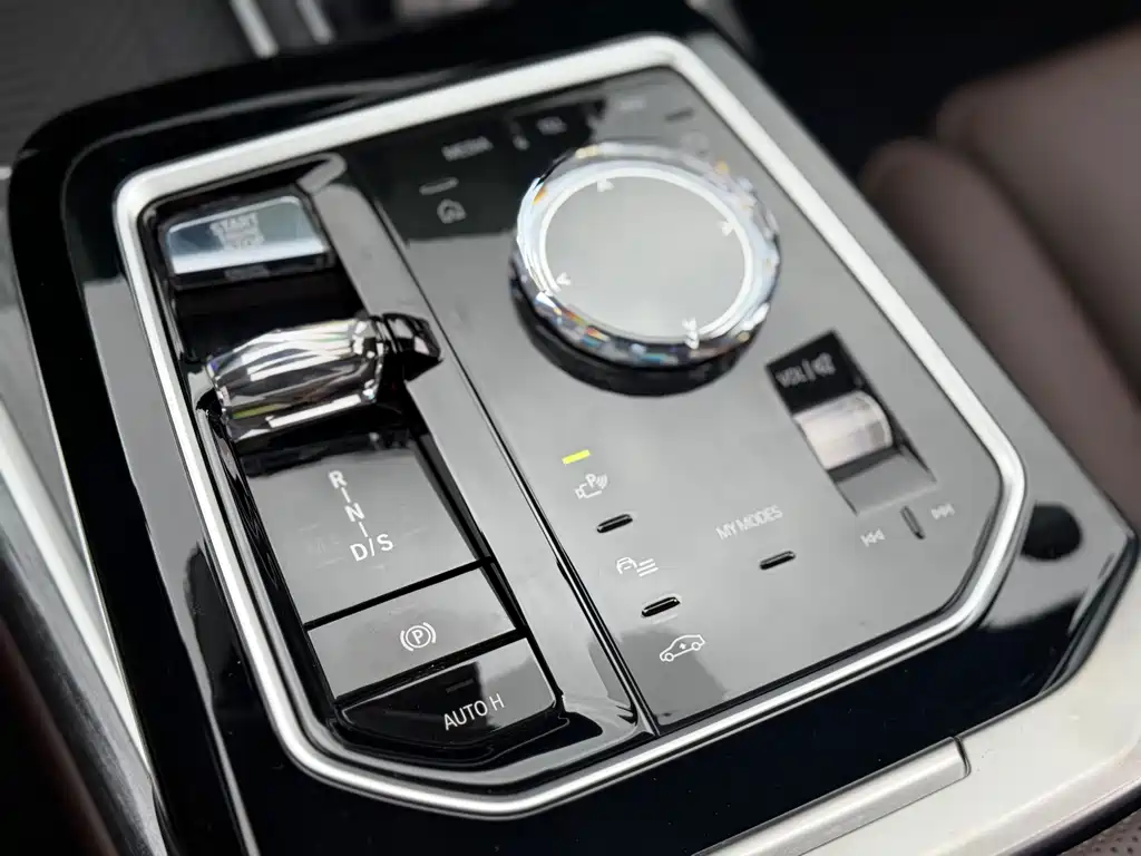 BMW BMW 7 Series 2023 740Li Premium M Sport Package 2024 - thumbnail 19
