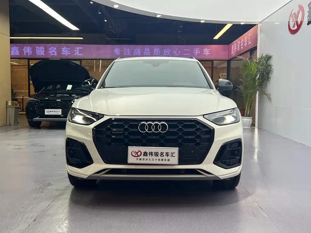 Audi Audi Q5L 2023 40T Premium Dynamic Model 2024 - thumbnail 3