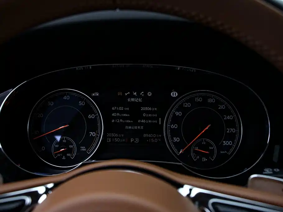 Bentley Bentayga 2018 4.0T V8 2019 - thumbnail 6
