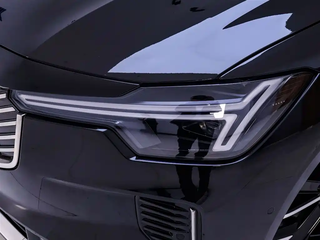 Volvo Volvo S90 2026 B5 Intelligent Luxury Edition 2026 - thumbnail 4