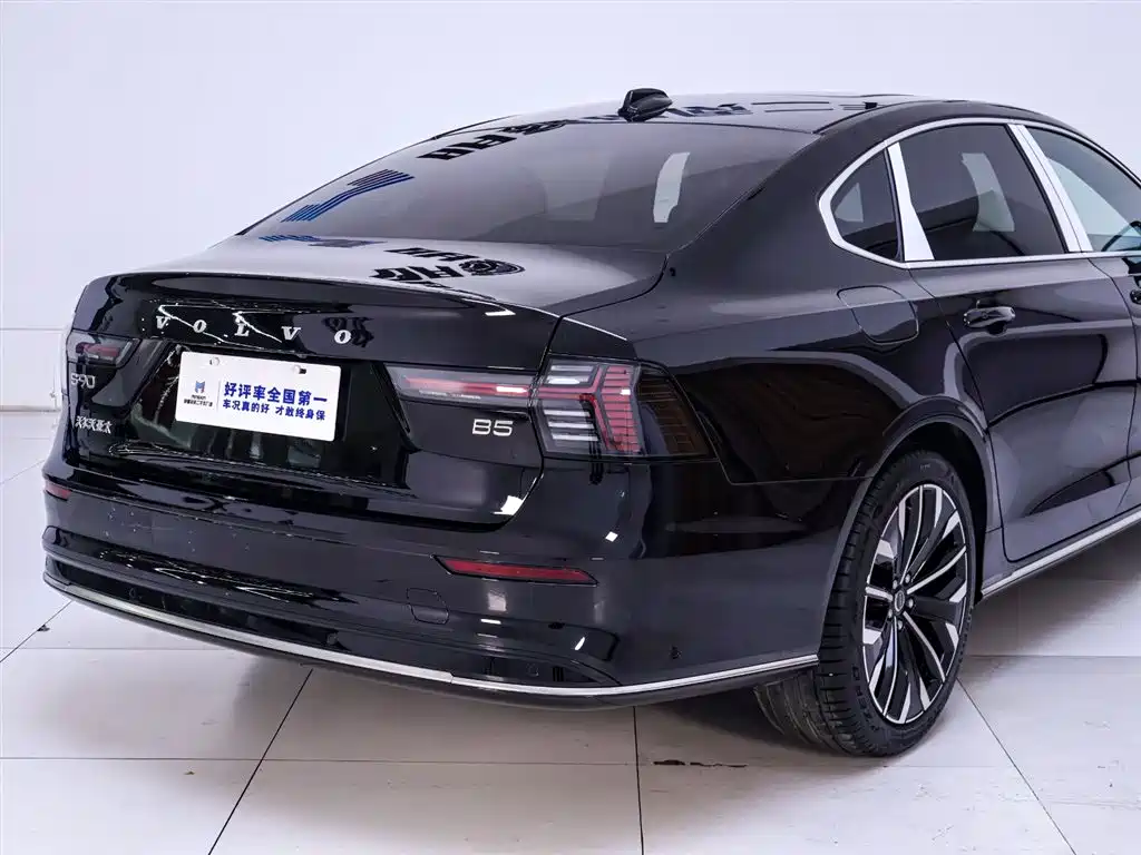 Volvo Volvo S90 2026 B5 Intelligent Luxury Edition 2026 - thumbnail 8
