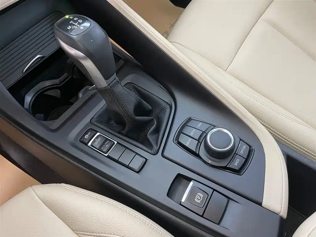 BMW BMW X1 2019 sDrive18Li Fashion Edition 2019 - thumbnail 21
