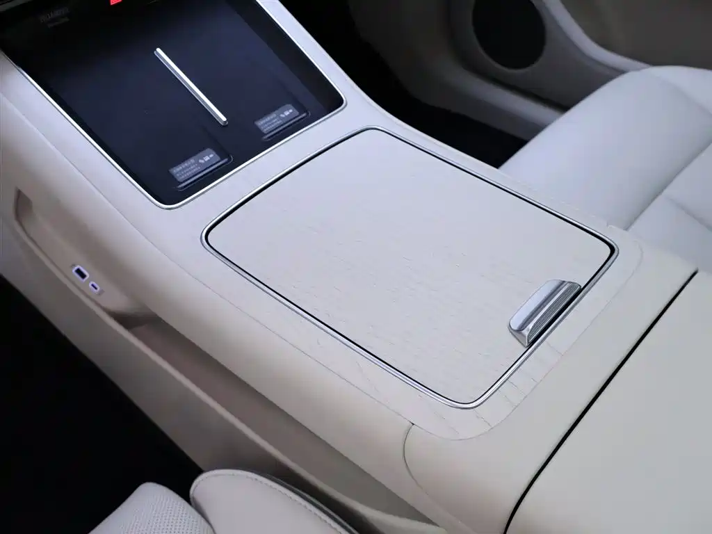Xiangjie Aion S9T 2025 Extended Range Ultra Long Range Edition (192-line LiDAR) 2025 - thumbnail 12