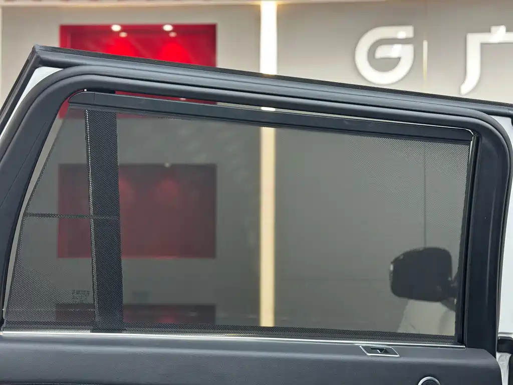 Land Rover Range Rover 2017 3.0 SC V6 Vogue LWB 2017 - thumbnail 10