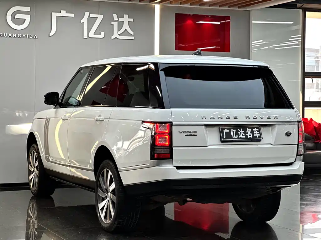 Land Rover Range Rover 2017 3.0 SC V6 Vogue LWB 2017 - thumbnail 21