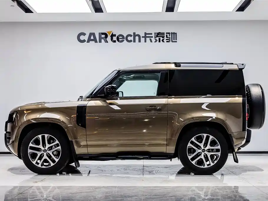 Land Rover Land Rover Defender 2023 Model Year Facelift 90 3.0T P400 X 2023 - thumbnail 3